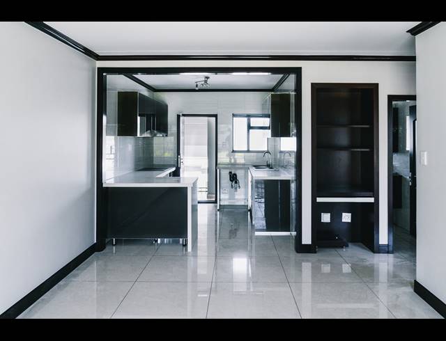 2 BEDROOM APARTMENT FOR SALE IN FOURWAYS